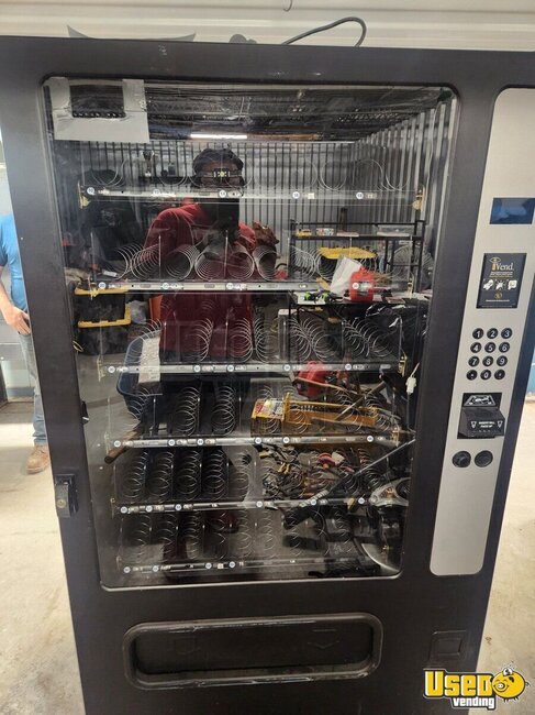 3535 Usi Snack Machine Connecticut for Sale