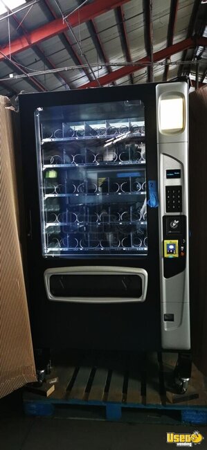 3561 Usi Snack Machine California for Sale