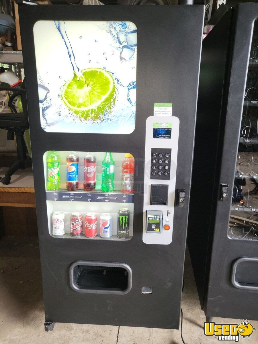 Wittern 3578 FSI USI Live Front Soda Cold Drink Vending Machine For