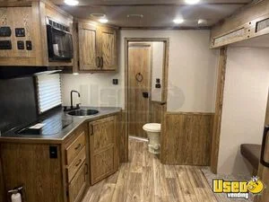 4 Horse Lq Trailer 4-horse Lq Trailer Microwave Mississippi for Sale