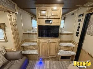 4 Horse Lq Trailer 4-horse Lq Trailer Restroom Mississippi for Sale