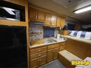 4-horse Lq Trailer Microwave Illinois for Sale