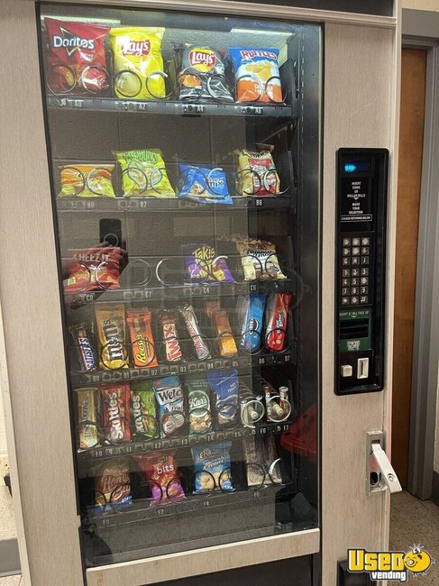 462 Crane National Snack Machine Georgia for Sale