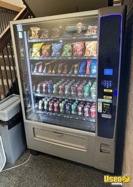 472 Vending Combo Minnesota for Sale