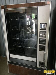 4900 Jr Soda Vending Machines 2 Arkansas for Sale