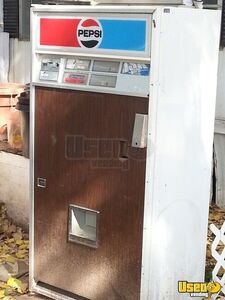 5 2000 2005 N/a Other Soda Vending Machine 4 Colorado for Sale