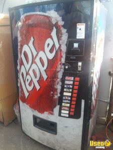 511dpd00013 Vendo Soda Machine 2 California for Sale