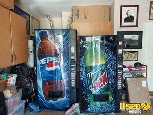 511pcd00019971124 Vendo Soda Machine California for Sale