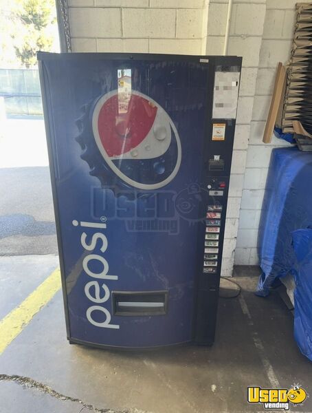 540 Vendo Soda Machine California for Sale