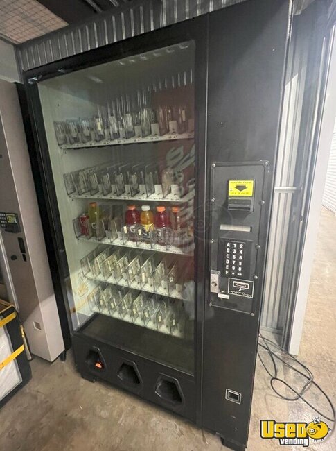 5591 Dixie Narco Soda Machine California for Sale