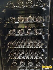 6600 Automatic Products Snack Machine 10 California for Sale