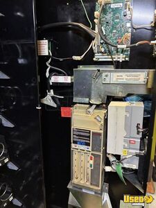 6600 Automatic Products Snack Machine 12 California for Sale