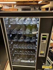 6600 Automatic Products Snack Machine 2 California for Sale