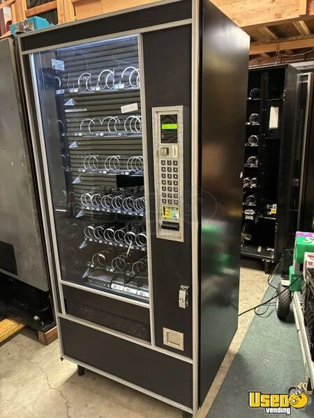 6600 Automatic Products Snack Machine California for Sale