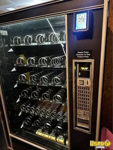 7000 Automatic Products Snack Machine 2 Indiana for Sale