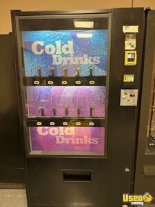 721 Vendo Soda Machine 2 Texas for Sale