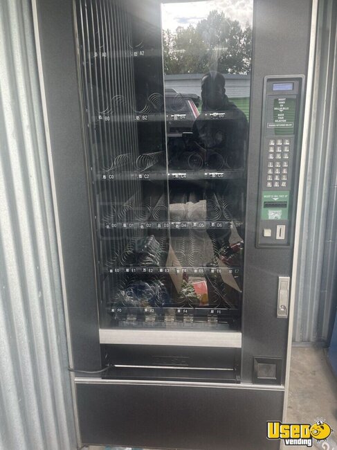 780d Crane National Snack Machine Virginia for Sale