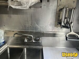 97 Chassis 45 All-purpose Food Truck Diamond Plated Aluminum Flooring Tennessee Diesel Engine for Sale