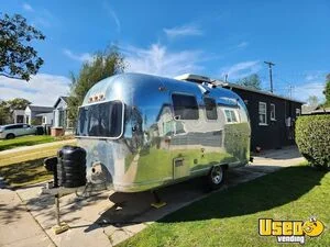 Vintage - 1970 18' Airstream Special Land Yacht Tiny Home on Wheels w/ Solar Power and Bathroom for Sale in California!