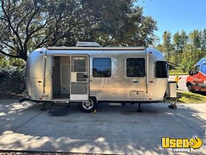 2017 22' Airstream Bambi Sport 22FB Tiny House on Wheels with Bathroom for Sale in Georgia!