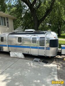 25'  Airstream Excella Tiny House on Wheels with Bathroom for Sale in Missouri!