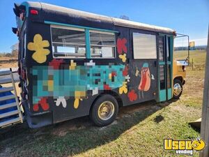 GMC Conversion Van Food Truck with Bathroom and Commissary for Sale in Alabama!