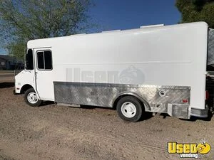 Used Chevrolet 22' All-Purpose Food Truck Mobile Food Unit for Sale in Arizona!