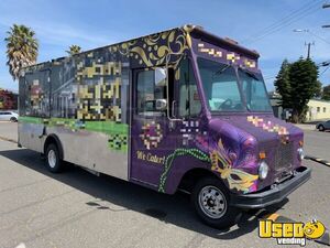 2001 24' Ford E350 Food Truck with Pro-Fire Suppression for Sale in California!
