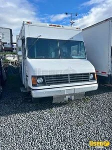 Well Equipped - 2022 Workhorse All-Purpose Food Truck Mobile Food Unit for Sale in California!