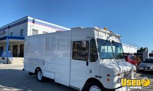 2006 Workhorse W42 Food Truck with Pro-Fire Suppression for Sale in California!