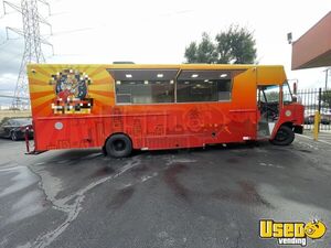 Low Mileage - 2016 32' Freightliner MT55 Diesel Food Truck with Pro-Fire Suppression for Sale in California!