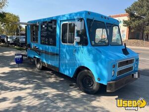 Clean 20' Chevrolet P-30 All-Purpose Food Truck with 2020 Kitchen Buildout for Sale in Colorado!