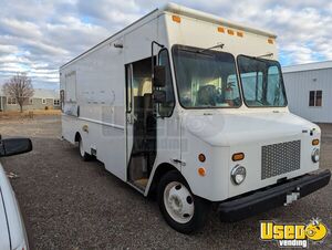 2012 Workhorse 28' Step Van Food Truck with 2019 Kitchen Build-Out for Sale in Colorado!
