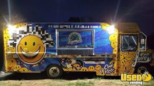 2004 Workhorse Utilimaster Diesel Food Truck / 18' Commercial Mobile Kitchen for Sale in Colorado!