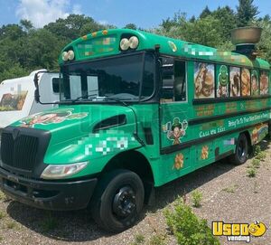 2008 26' International School Bus Converted Into Food Truck w/ Irish Wrap for Sale in Connecticut!