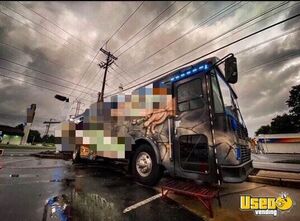 2000 - Thomas Built Food Bus Mobile Food Unit with 2015 Kitchen Build-out for Sale in Delaware!