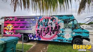 Loaded Lightly Used 2011 Workhorse W62 Step Van Kitchen Food Truck for Sale in Florida!