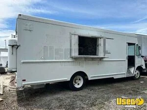 Well Equipped - All-Purpose Food GMC 6.5 Diesel Truck Mobile Food Unit for Sale in Florida!