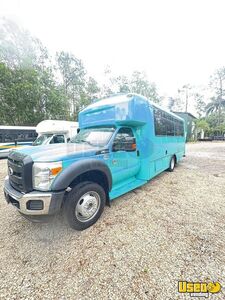 2016 Ford F550 Food Truck with Newly Built Kitchen + Fire Suppression System for Sale in Florida!