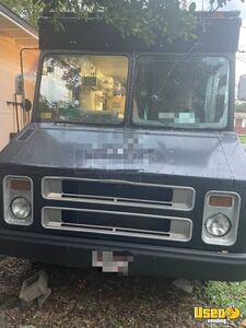 Used - 26' Chevrolet P30 Step Van Food Truck with 2021 Kitchen Build-Out for Sale in Florida!