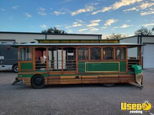 Empty - 28' Chance Coach Trolley Bus Fixer-Upper DIY Concession Truck for Sale in Florida!
