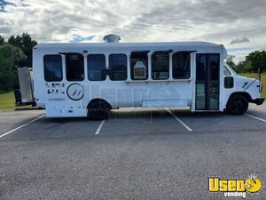 30' Chevrolet HD All-Purpose Food Truck with Fire Suppression System for Sale in Florida!