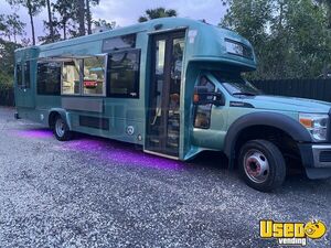 Custom Built To Order Ford F-550 Super Duty 29' Diesel Food Truck with New 2024 Kitchen for Sale in Florida!