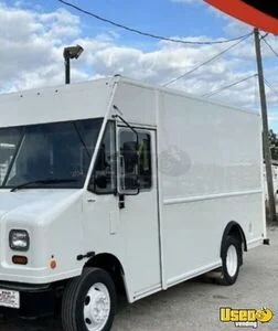 2021 Ford F59 Mobile Kitchen Food Truck w/ 2024 Kitchen Buildout + Fire System for Sale in Florida!