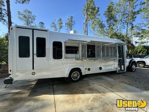 Ford Super Super Duty 29' Food Truck Loaded, New NSF Kitchen w/ Bathroom for Sale in Florida!