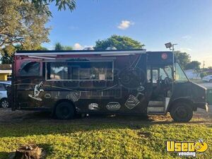 2009 Freightliner MT45 Food Truck Full Mobile Kitchen with Pro-Fire Suppression for Sale in Florida!
