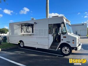 2005 Workhorse P42 Step Van Food Truck | Mobile Food Unit for Sale in Florida!