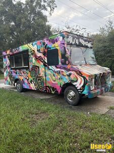 20' Chevrolet P30 Food Truck with Pro-Fire Suppression | 2017 Kitchen Built Out for Sale in Florida!