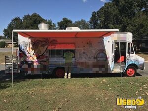 Very Clean Chevrolet Step Van Kitchen Food Truck / Used Mobile Kitchen for Sale in Florida!