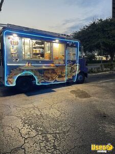 2000 Freightliner MT45 18.5' Road Ready Food Truck / Used Mobile Kitchen for Sale in Florida!